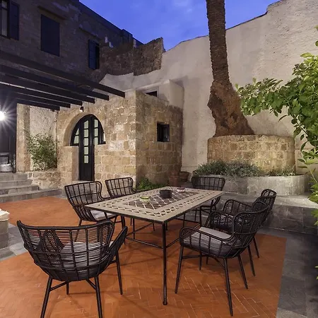 Belvedere Medieval *