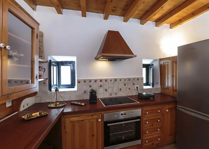 Belvedere Medieval *